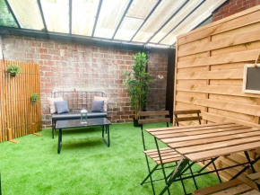 Le Cocon Citadin, Terrasse couverte, Gare Wifi